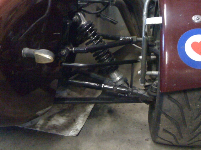 front anti-rollbar 04